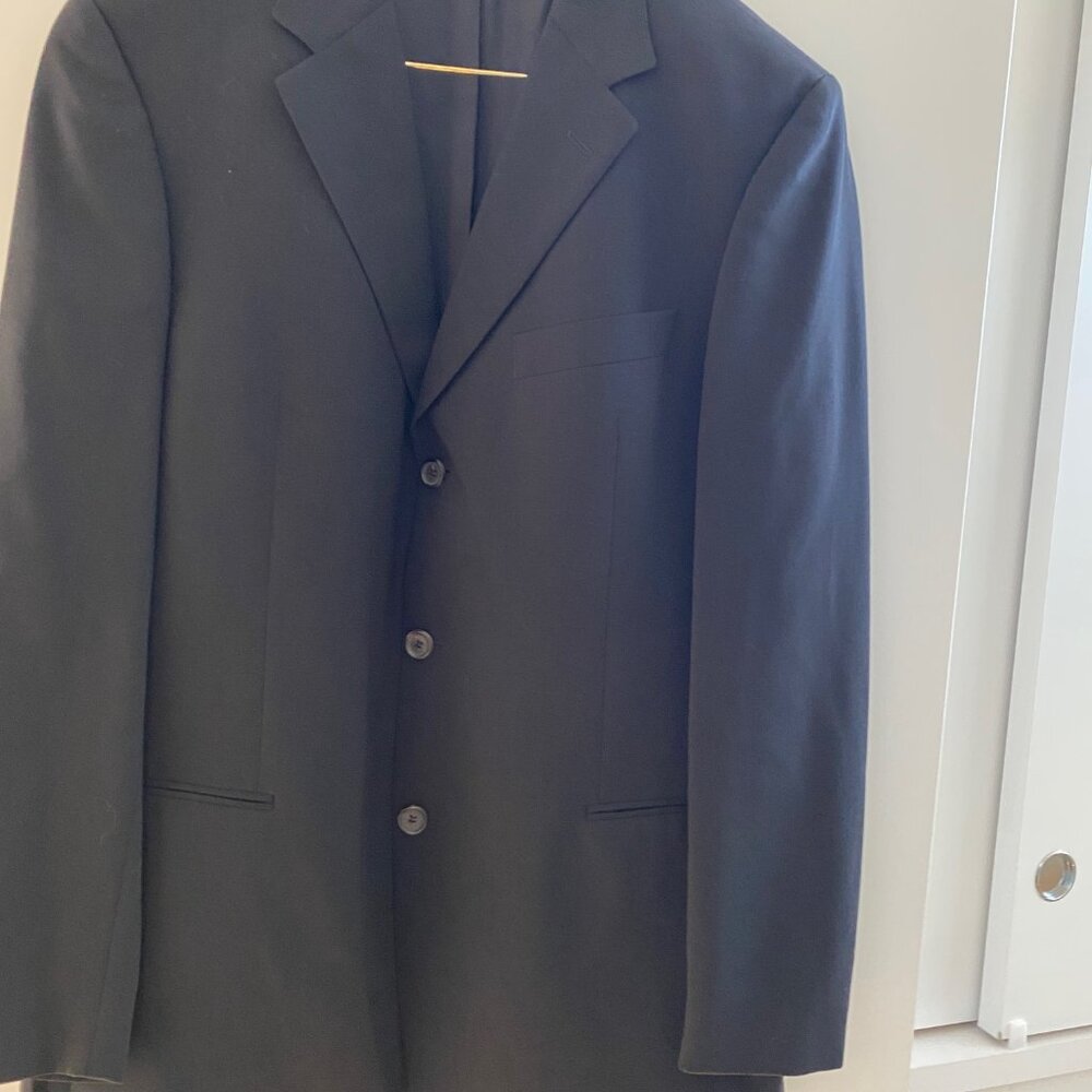 Hugo Boss Black Men's Suit 42R, Made in USA, Virgin Wool - Picture 2 of 15